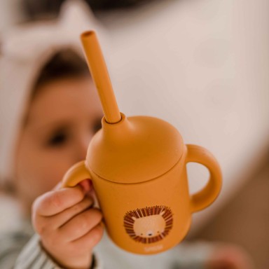Tasse d'apprentissage en silicone - Chompy le lion