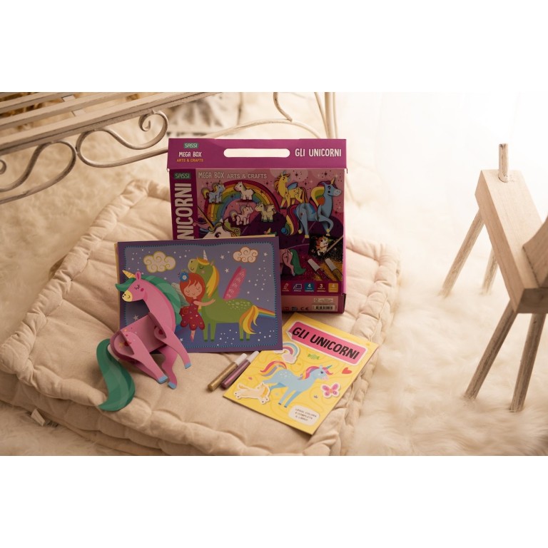 Mega box arts & crafts. Gli unicorni