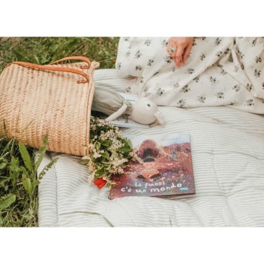 Là fuori c'è un mondo