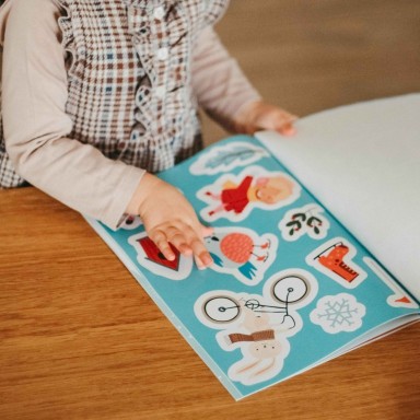 Stickers e attività. Inverno