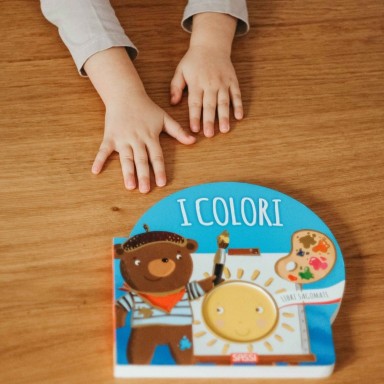 Libri sagomati. I colori (Outlet)