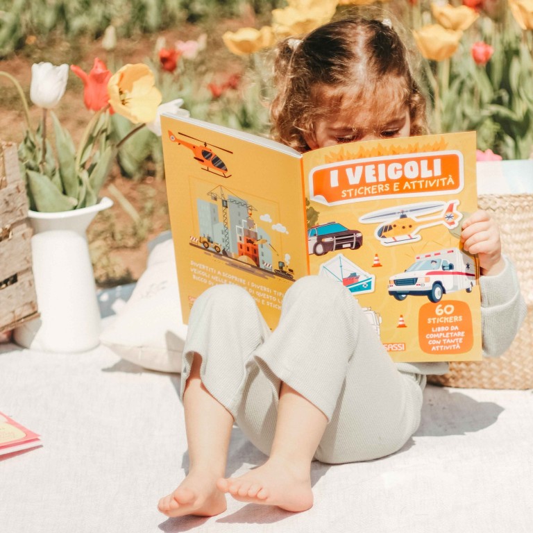 Stickers e attività. Veicoli