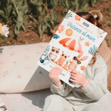 Sticker e attività. Vacanze al mare
