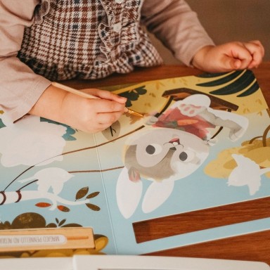 A Free the Colours Brush Book: Feelings