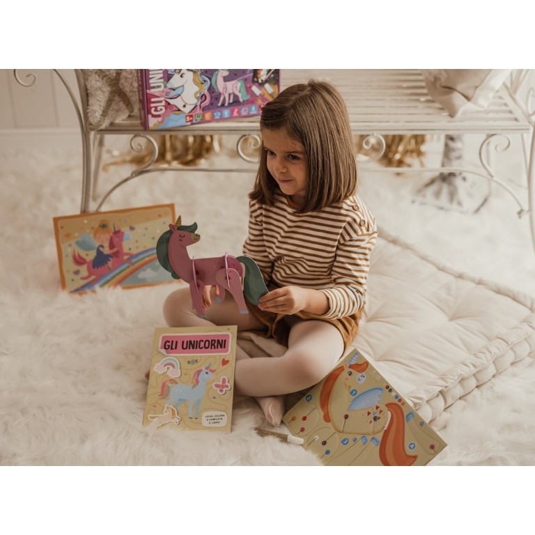 Méga arts & crafts. Les licornes