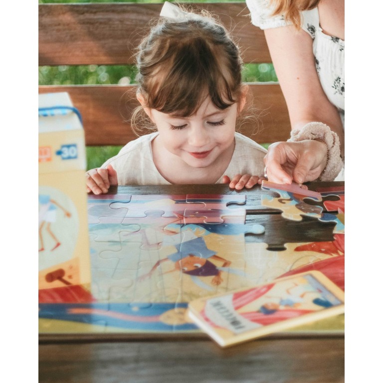 Puzzle et livre. Pinocchio