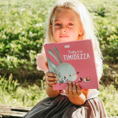 Libri cartonati. Fluffy e la timidezza
