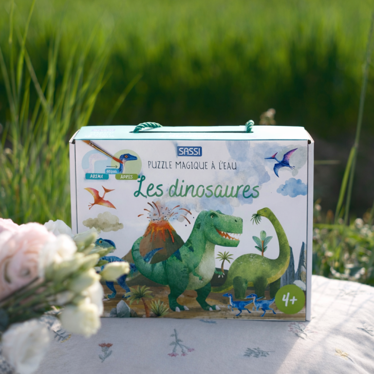 Puzzle magique à l'eau. Les dinosaures