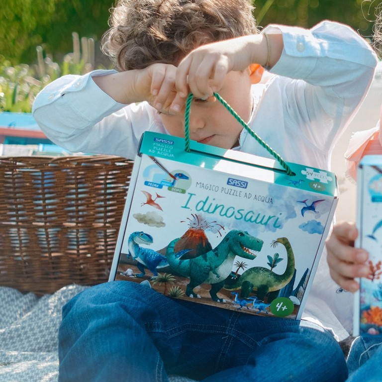 Magico puzzle ad acqua. I dinosauri
