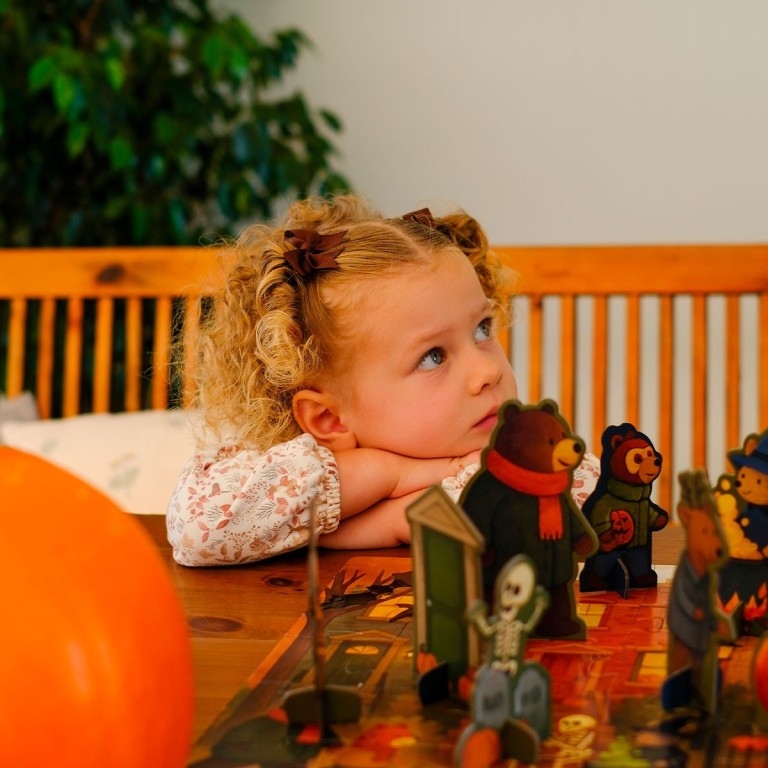 Puzzle Day & Night. Halloween