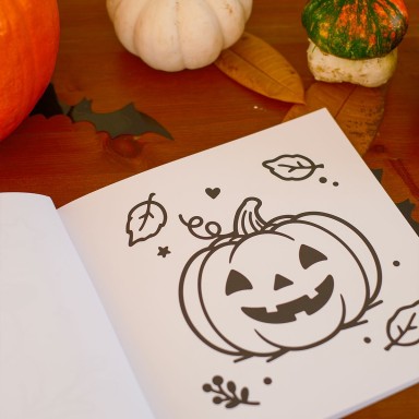 Let's Colour. Halloween